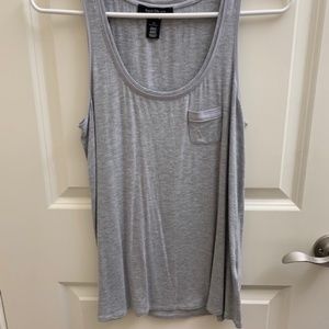 White House Black Market Pocket Tank